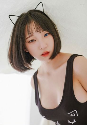 欧美时尚短发男_DVD高清电影在线