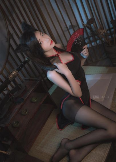 日本性感美女一区二区_720超清免费观看