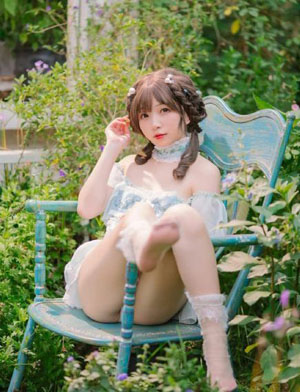 扒开老师的粉嫩泬10p_720全集在线观看