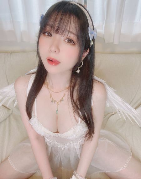 女人下边被添全过视频的网址_在线完整观看