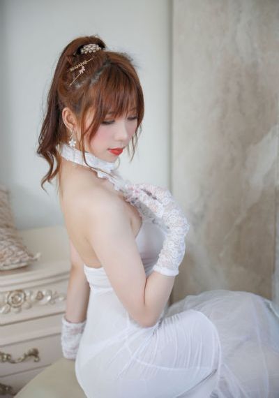 日韩电影人妻之虔诚_720高清视频观看