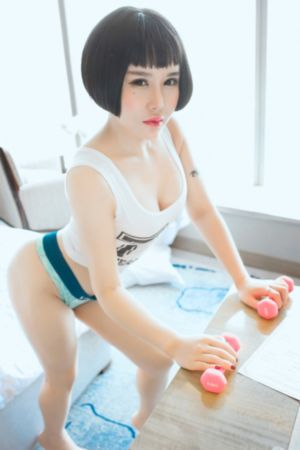 凹凸女厕偷拍xxxⅩ_在线观看免费电影