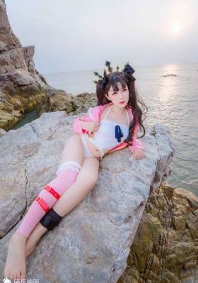 欧美美女黑白微信壁纸_DVD在线播放