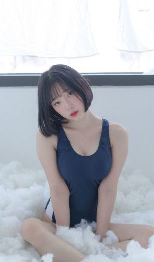 日韩精品一一极品萝利_高清手机在线看
