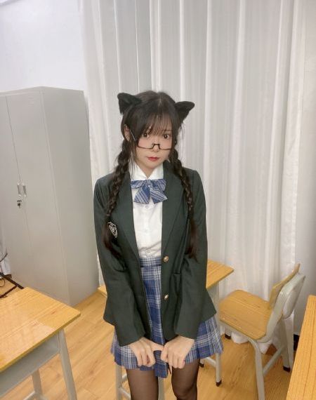 黑人头像欧美_DVD迅雷电影在线