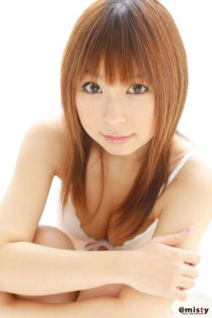 qq欧美女生黑白头像_DVD韩国电影在线观看
