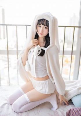 日韩杂志排版_BD英语免费在线播放