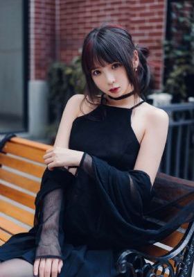 欧美吃饭aa制_剧情片全集免费观看