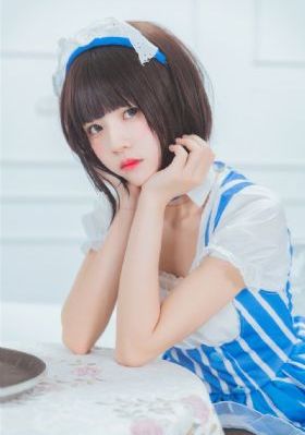 日韩版彩带小包包_1080在线手机播放