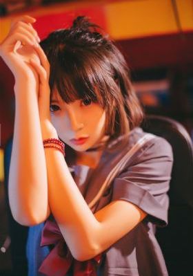 时尚欧美女人视频_HD高清电影在线