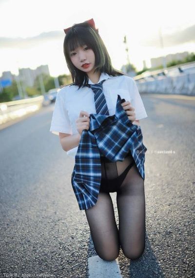 制服丝袜av亚洲天堂_HD在线观看电视